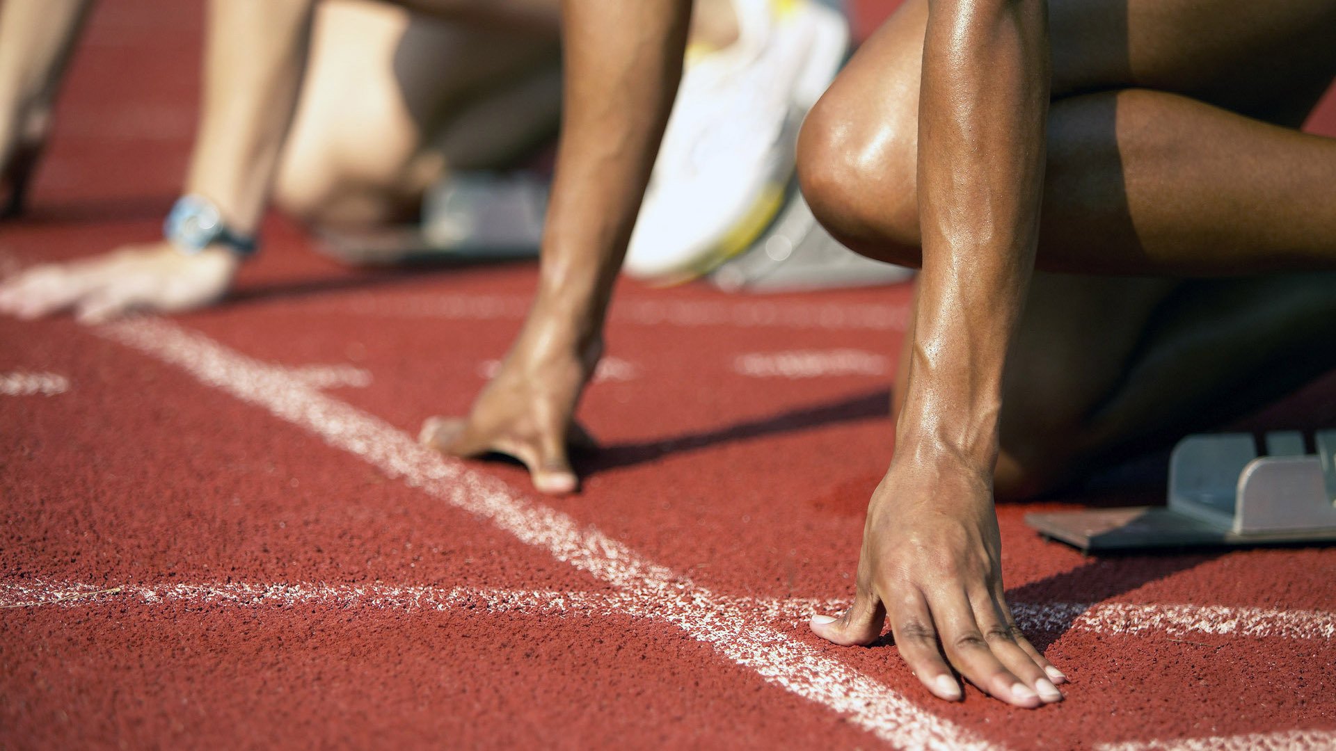 欧冠决赛之夜，布雷默的钢铁防线如何锁死对手